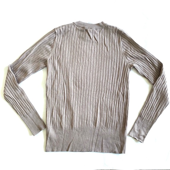 H&M Crew Neck Ribbed Sweater - Picture 2 of 4